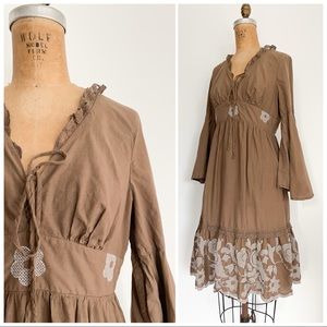 Adele Fado mochacinno boho dress | bell sleeve, corset lacing, Italy, 42  or S
